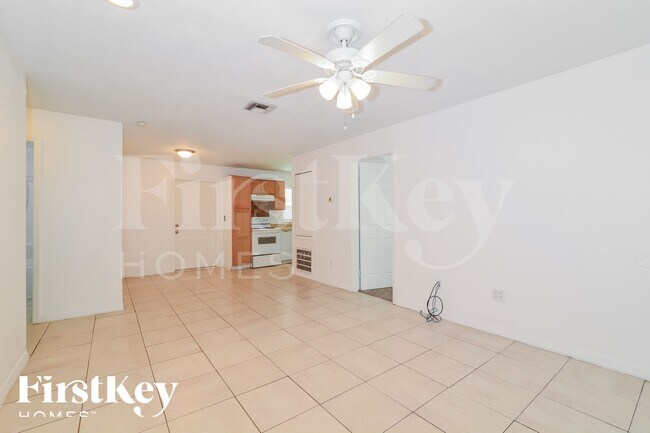 Foto del edificio - 4439 Frances Ave