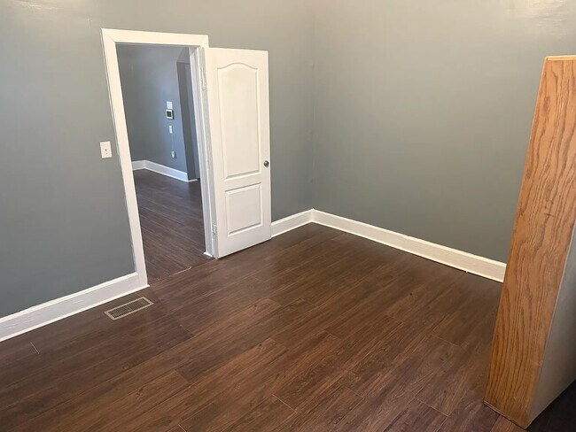 Foto del edificio - 750 Udell St