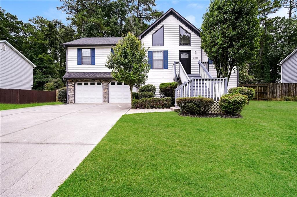 Foto principal - 2207 Boulder Springs Dr