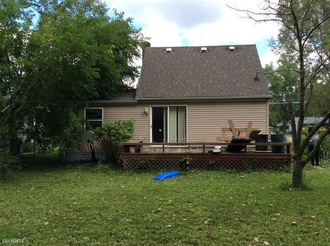 Building Photo - 3213 W Jolly Rd