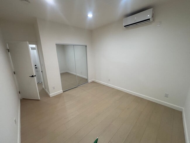 Foto del edificio - Stunning 3-Bedroom Single-Story ADU in Granada Hills!