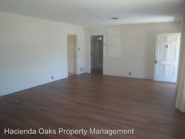 Foto del edificio - 3 br, 3.5 bath House - 314 E. Camino Colegio