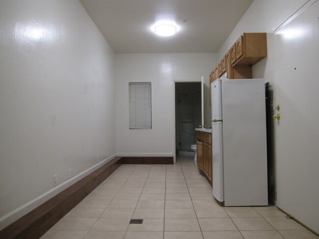 Building Photo - 279 Shipley St