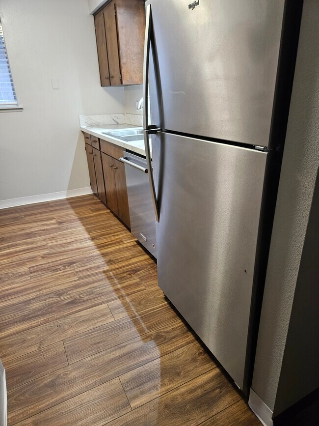 Foto del edificio - 514 E 25th St