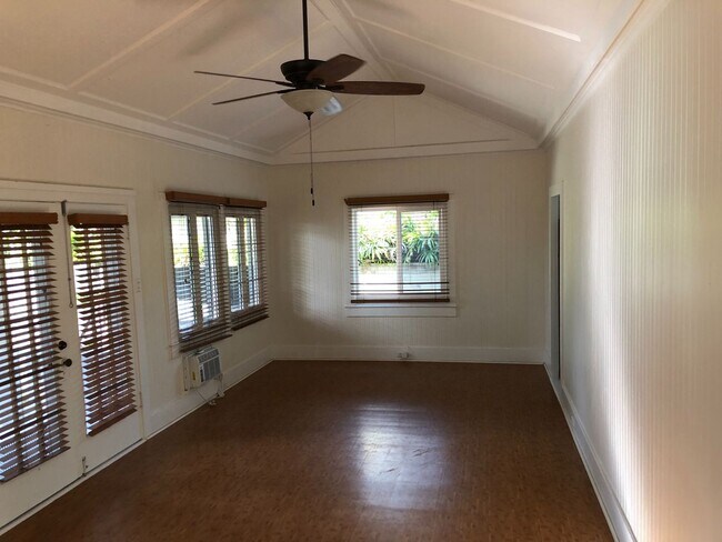 Foto del edificio - 4648 Kahala Ave
