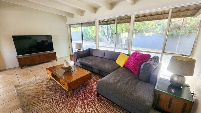 Foto del edificio - 71739 Tunis Rd