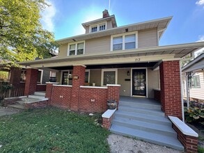 Building Photo - 712 Dequincy St