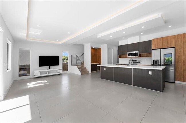Foto del edificio - 828 SW 30th St
