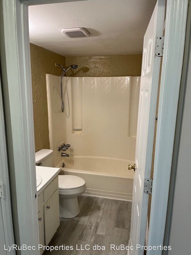Foto del edificio - 3 br, 2 bath House - 12200 Rock Canyon Dr