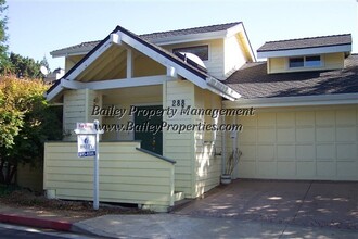 Building Photo - 288 Dry Creek Rd