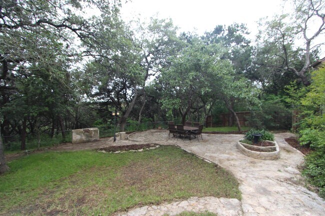 Building Photo - 6500 Winterberry Dr