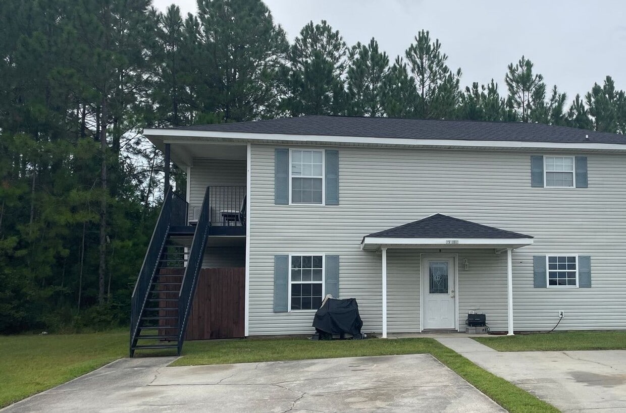 Primary Photo - 15135 Deer Creek Dr