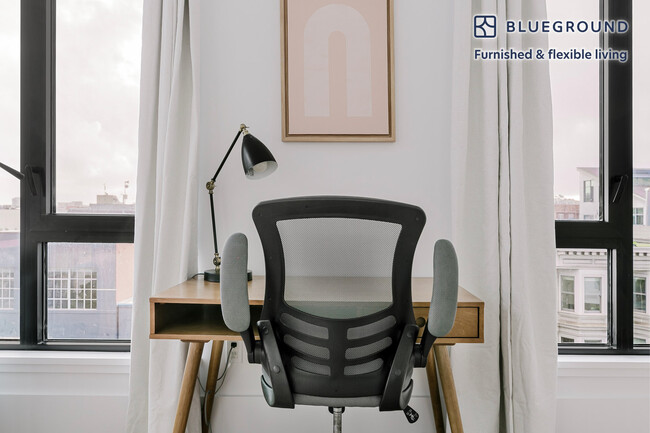 Building Photo - 1288 Howard St