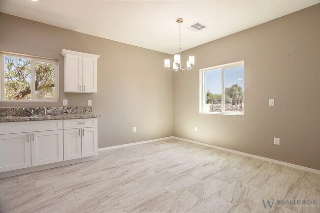 Foto del edificio - 1349 W Hualpai Rd