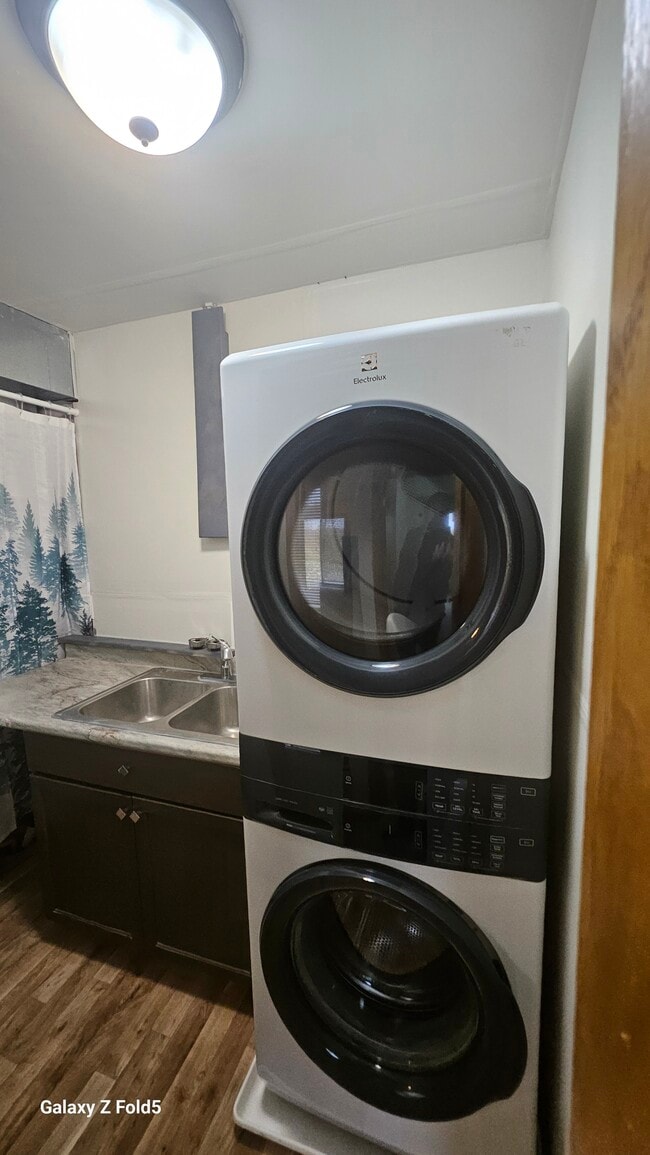 Building Photo - 18110 Vance Cir NW