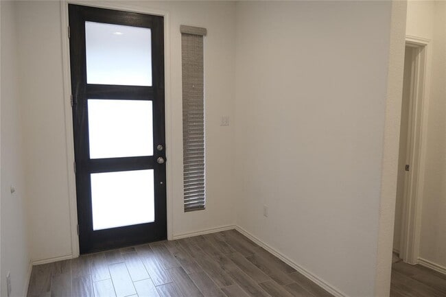 Building Photo - 11720 Reindeer Dr