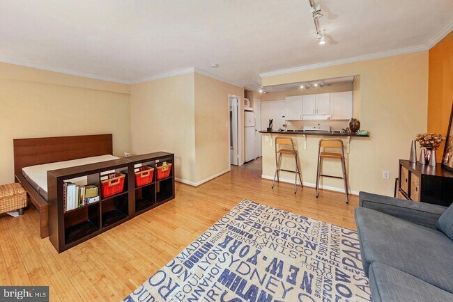 Foto del edificio - 2030 F St NW