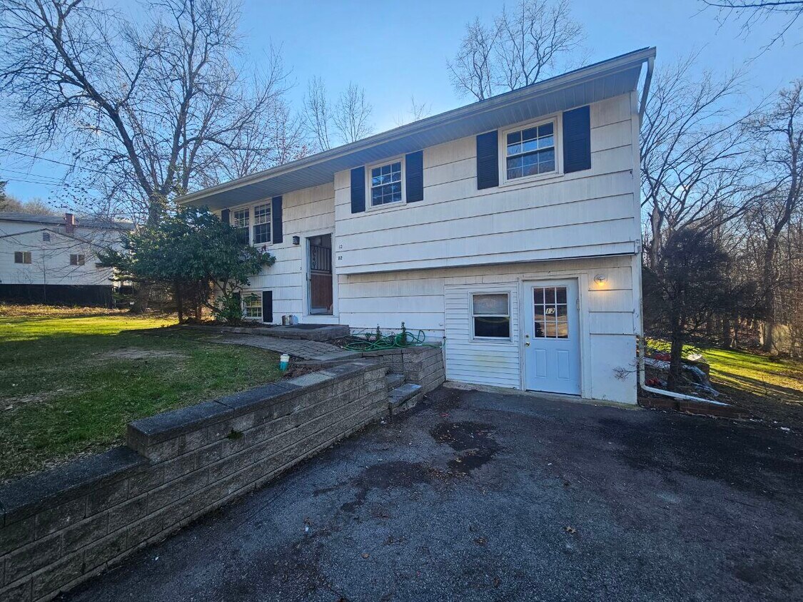 12 San Marcos Dr, Monroe, NY 10950 House Rental in Monroe, NY