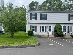 Building Photo - 245 Colonial Ave