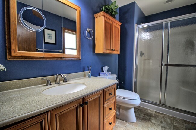 Foto del edificio - 12049 W Grange Ave