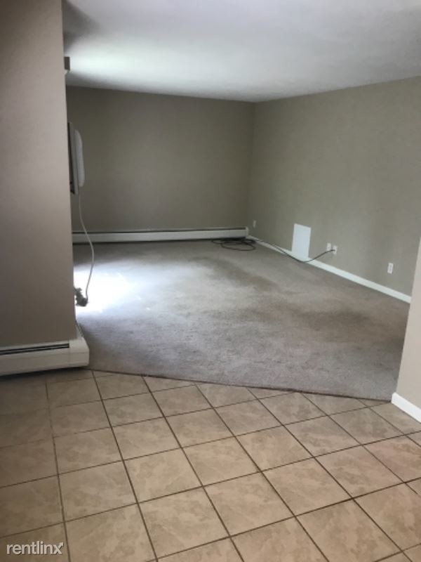 Building Photo - 2 br, 1 bath Condo - 300 New River Rd
