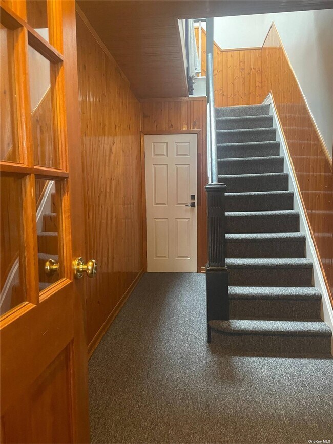 Building Photo - 5829 60th Ln