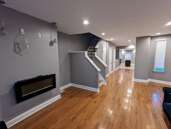 Foto del edificio - Cozy West Philly Home 4br/2.5ba w/ Hardwoo...