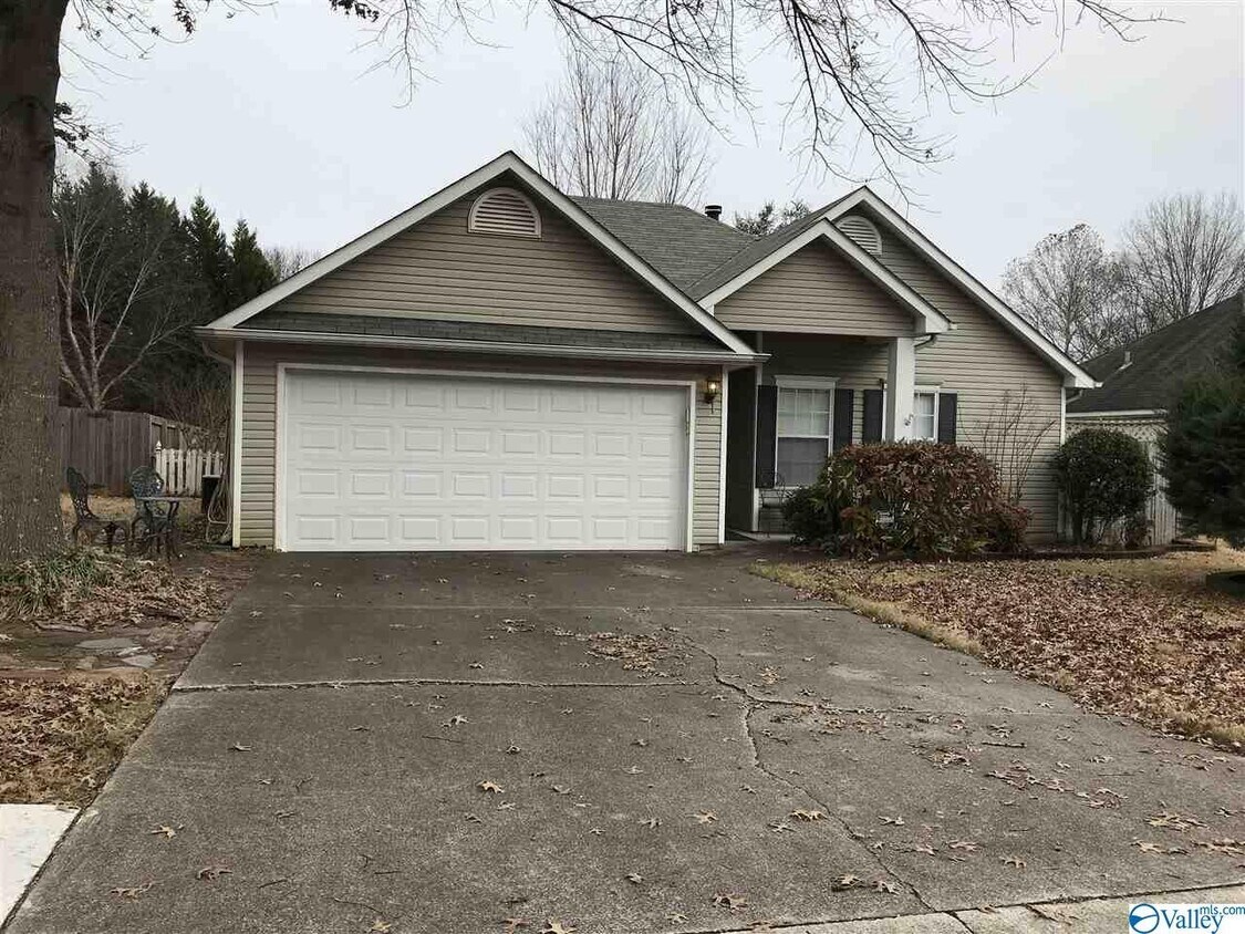 218 Cypress Creek Dr, Madison, AL 35758 House for Rent in Madison, AL