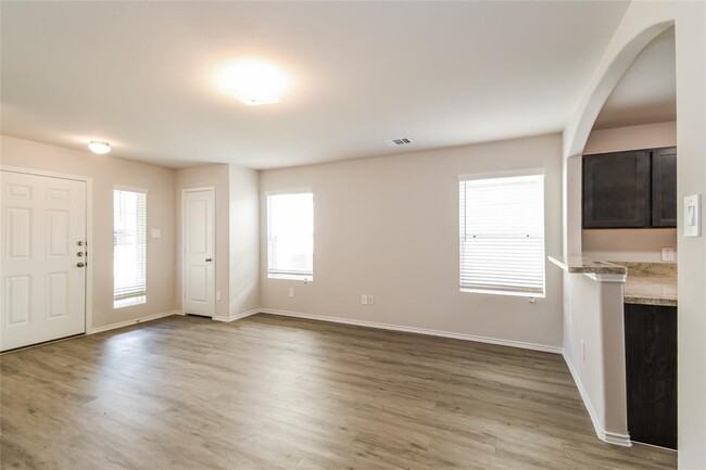 Foto del edificio - 8523 Oak Grove Church St