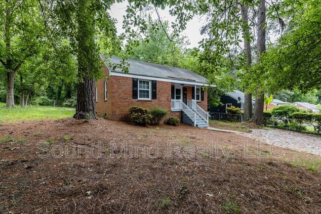 Foto del edificio - 321 Angier Ave