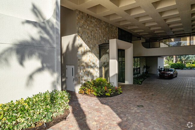 Entrance - Park Plaza