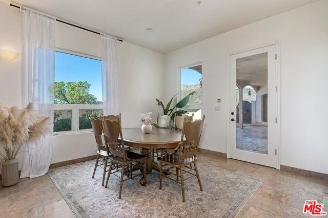 Foto del edificio - 10827 Pacific View Dr