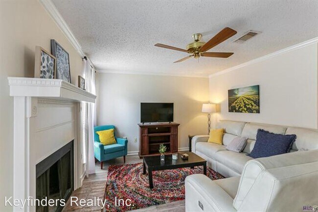 Building Photo - 2 br, 2.5 bath House - 944 Ridgepoint Ct. ...