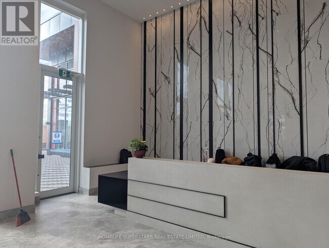 Building Photo - 260 Malta Ave.