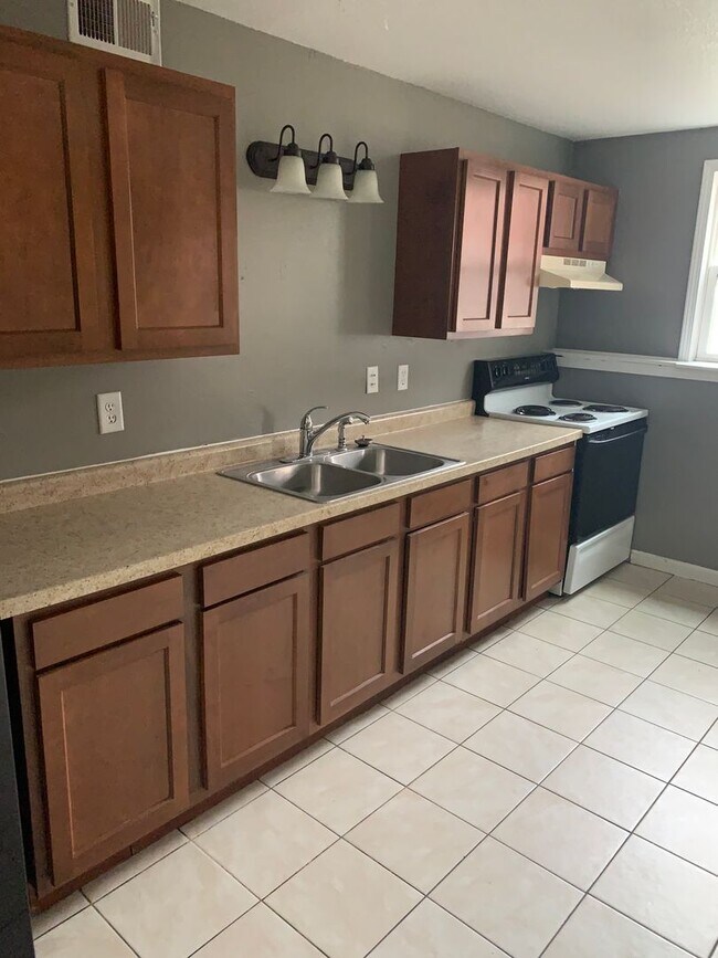 Foto del edificio - Ground Floor 2 BR