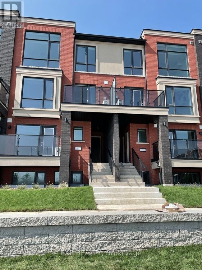 Building Photo - 165-165 Veterans Drive