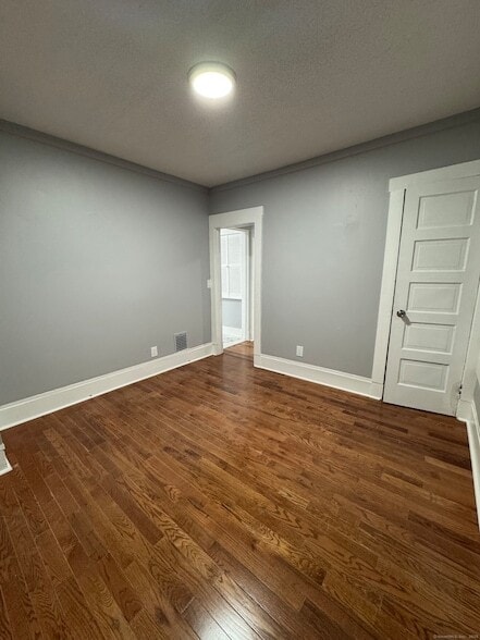 Building Photo - 232 View St