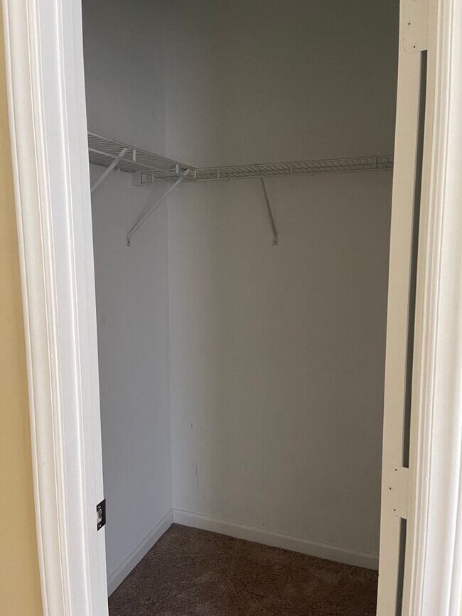 Building Photo - 709 Integrity Oaks Dr