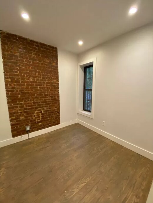 Foto del edificio - 1092 Nostrand Ave
