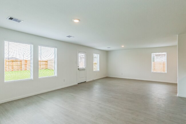 Foto del edificio - 28826 Texas Sparrow Ln