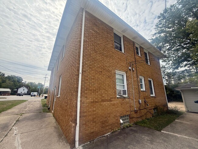 Foto del edificio - 26631 Lakeshore Blvd