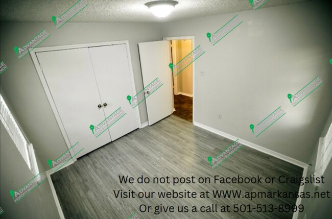 Foto del edificio - Showings Available!