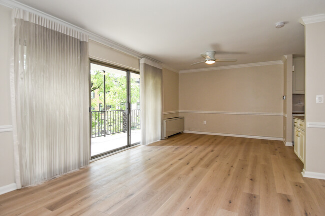 Sala de estar/comedor - 3535 Chevy Chase Lake Dr