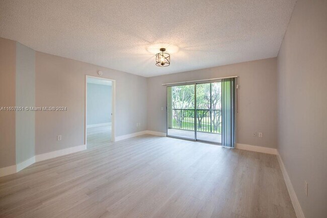 Building Photo - 1200 SW 137th Ave