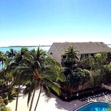 Building Photo - 540 Brickell Key Dr