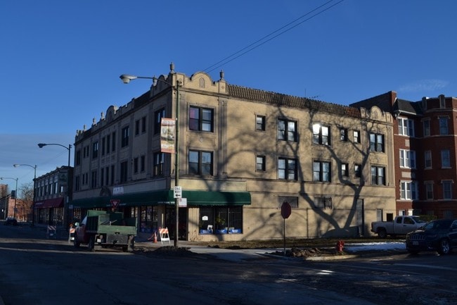 Building Photo - 2235 E 71st