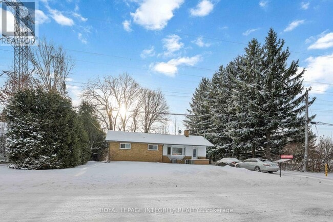 Building Photo - 35 Sherry Ln