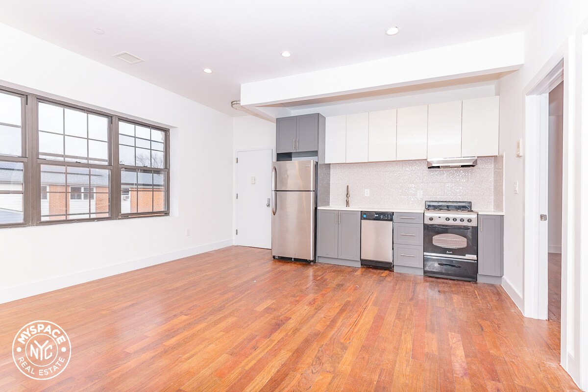 Foto principal - 654 Evergreen Ave