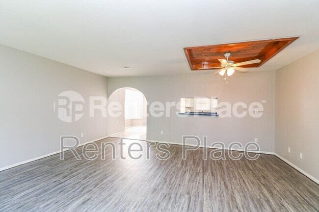 Foto del edificio - 444 West 147th Pl S