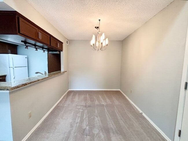 Building Photo - 7730 W 87th Dr